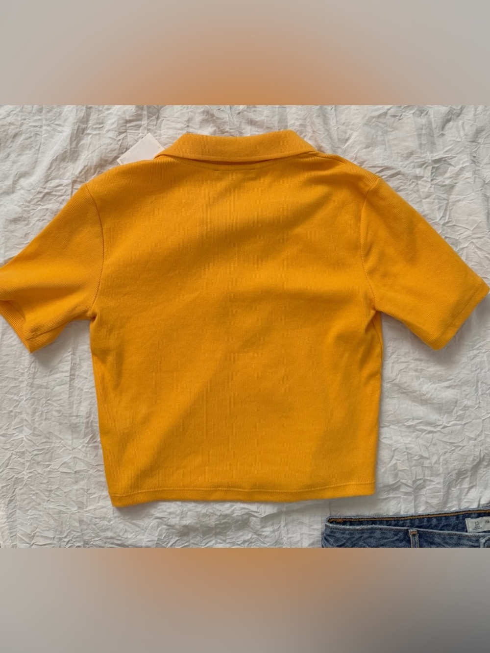NWT Zara - Women's Short Sleeve V‑Neck Polo Crop Top - Yellow - Picture 10 of 16